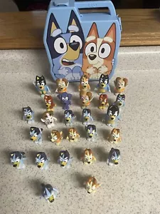 Disney BLUEY figures Lot of 27 Travel Case Friends - Picture 1 of 7