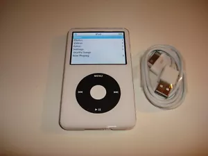 APPLE iPOD CLASSIC 5.5 GEN.CUStOM WHITE 30GB...NEW BATTERY...WOLFSON CHIP... - Picture 1 of 7