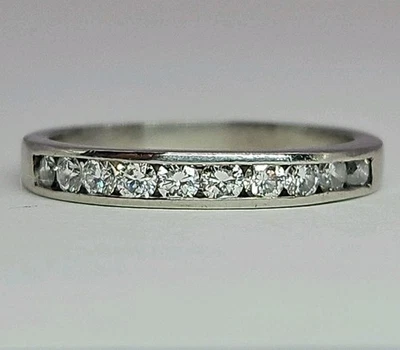 Alianza de boda platino diamante 0,50 TCW VS1-VS2 F-G color 5,45 g talla B/N 9-9,25 Foto 1 de 4