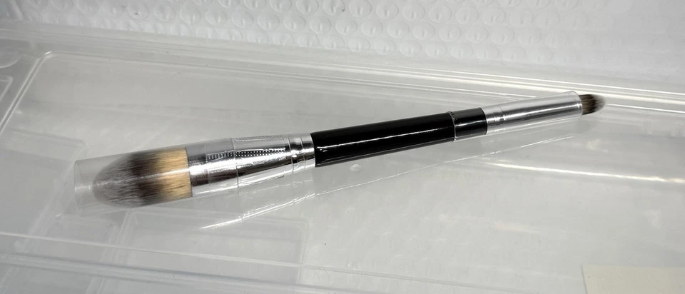 NUEVO STILA One Step Complexion DUAL FINAL Cepillo No. 33 #33 SELLADO Foto 1 de 4