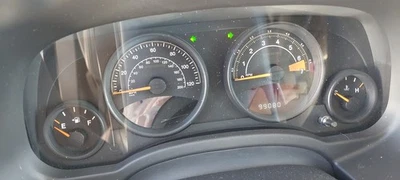 Jeep Patriot 2015 OE velocímetro calibre grupo 99 k millas Foto 1 de 4