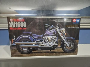Tamiya Yamaha XV1600 Roadstar (1/12) 14080 - Picture 1 of 2
