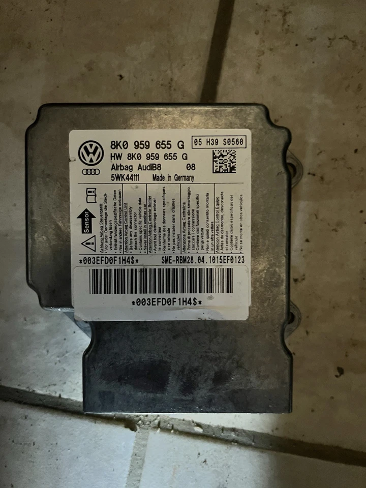 Centralina airbag centralina airbag AUDI A4 S4 B8 8K A5 S5 8T Q5 8R 8K0959655B - Immagine 1 di 1