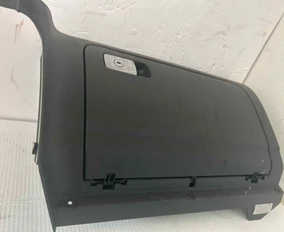 Guantera Volkswagen Jetta 2005-2008 gris sedán Foto 1 de 4