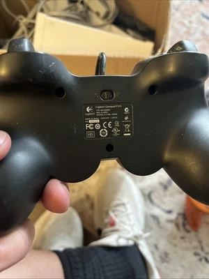 Logitech F310 Wired USB Controller for PC Mac G-U0001 840-000058 - Image 1 of 4