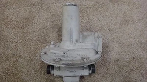 Equimeter 122-8 1.25" Gas Pressure Regulator - Picture 1 of 3