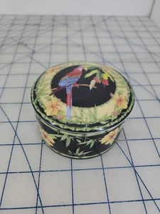 Macaw Collection Siddhia Hutchinson CUBAN MACAW ceramic trinket box CANDLE Sadek - Picture 1 of 6