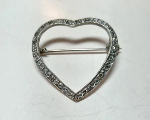 VINTAGE 925 STERLING SILVER MARCASITE HEART PIN BROOCH 1 1/4" SWEET!! - Picture 1 of 2