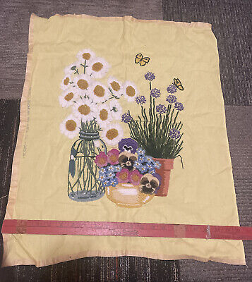 Vintage Completed Crewel Embroidery Flower Daisy Wildflower Large 1972 26 X 21 • 32.82€
