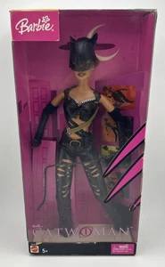 2004 Mattel Barbie as CATWOMAN Halle Berry DC Comics #B5838 NIB Vintage - Picture 1 of 6