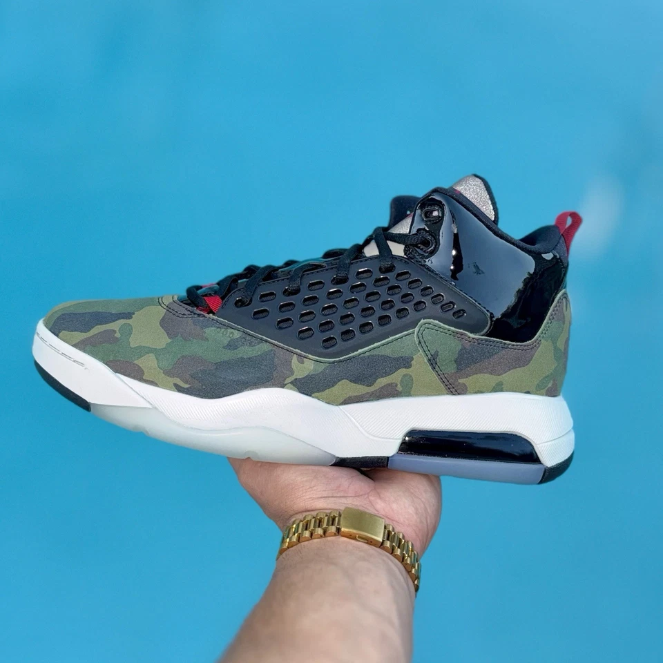 Camuflagem tamanho 11,5 - Air Jordan Maxin 200 - Imagem 1 de 4