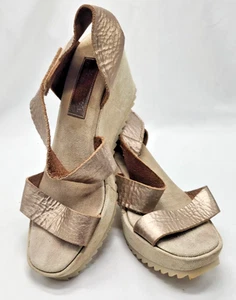 Pedro Garcia Rose Gold Leather Wedge Platform Sandal Size 38 / US 7.5 - Picture 1 of 10