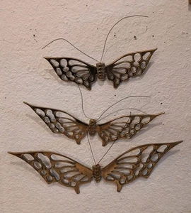 Set 3 farfalle vintage ottone massiccio decorazione da parete 10",8", 6"*usura/difetti - Foto 1 di 14