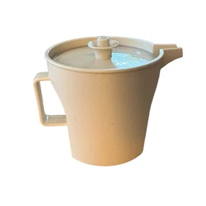 Tupperware Creamer Vintage Almond Push Button Lid Kitchenware 1970s - Picture 1 of 4