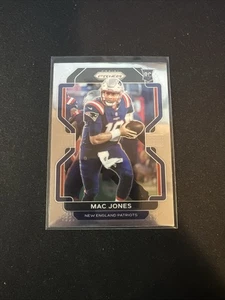 2021 Panini Prizm Football Mac Jones Base Rookie RC #336 New England Patriots - Bild 1 von 2