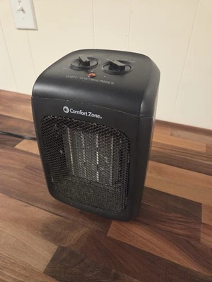 Calentador Cerámico Portátil Comfort Zone Modelo CZ442 1500 Vatios - Negro - Funciona Foto 1 de 4