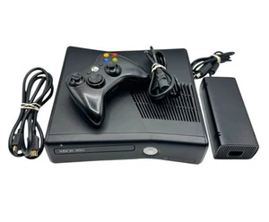 Xbox 360 Black Slim Console With Controller / Cords. Model 1439 Tested - Picture 1 of 12