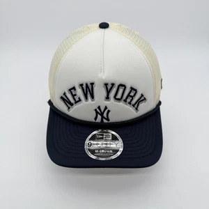 New York Yankees New Era 9FORTY Trucker Hat Cap Snapback Low Profile - Picture 1 of 10