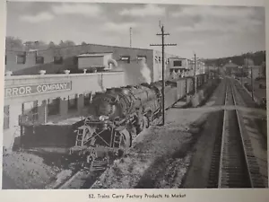 Estampado ferroviario vintage 52. Los trenes transportan productos de fábrica al mercado 11" x 8,5" - Imagen 1 de 7