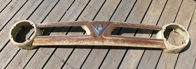 1953 FORD F100 F250 F350 PARRILLA DE CAMIONETA ORIGINAL ARTE DE PARED CON PÁTINA CUEVA DE HOMBRE Foto 1 de 4