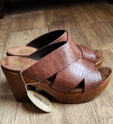 Sandálias deslizantes de couro sintético White Mountain marrom castanho tamanho 10 novas - Imagem 1 de 4