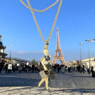 Colar RARO VINTAGE Betsey Johnson Paris é sempre uma boa ideia - Imagem 1 de 3