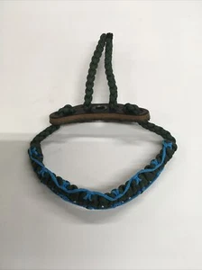 Paracord Braided Bow Sling, Green/Electric Blue - Item 1114 - Picture 1 of 3