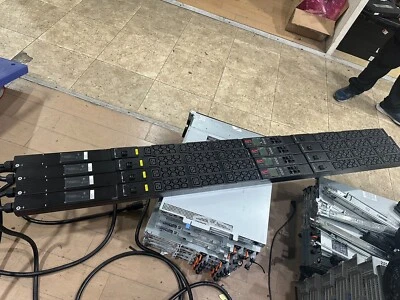 ☆APC☆ AP8841 Rack PDU 200/208V/30A/36*C13/6*C19 - Image 1 of 4