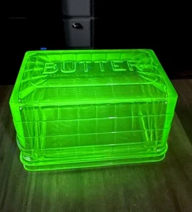 Vintage Hocking Depression Glass GREEN BLOCK OPTIC 1 Lb. BUTTER DISH - Excellent - Picture 1 of 16