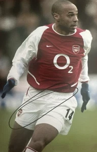 Arsenal Thierry Henry handsigniertes 6x4 Foto 2 - Bild 1 von 1
