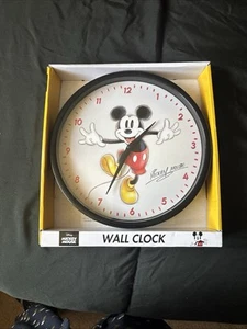 Disney Mickey Mouse Wanduhr Analog Display 10" Neu im Karton - Bild 1 von 2