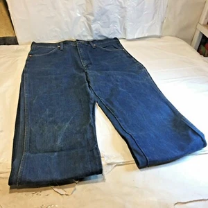 Vtg Wrangler 38 X 33 Men's Blue Denim Jeans Cowboy Made In USA 936DEN - Picture 1 of 9