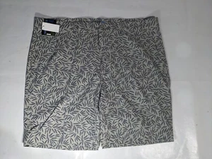 Pantalones Cortos Chinos Liquidación Talla 42 Roundtree & Yorke Performance Floral 9"I D. Verde - Imagen 1 de 9