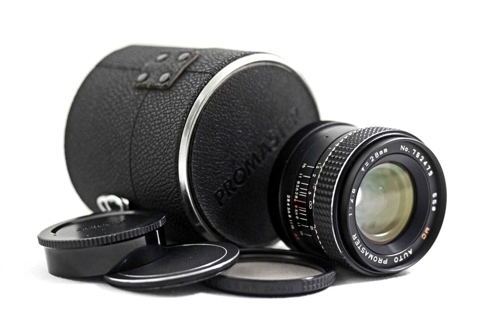 KONICA AR MOUNT 28MM F2.8 MC AUTO PROMASTER WIDE ANGLE CAMERA LENS (MINT) - Image 1 of 4