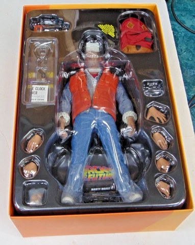 Hot Toys MMS 257 Back To The Future Marty McFly Sideshow Exclusive 1/6 Figure Cover