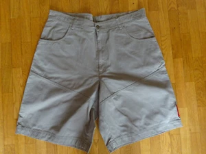 Damenhose kurze Hose Shorts Bermuda, EXXTASY, oliv-grau Baumwolle, Gr. L / 42 - Bild 1 von 8