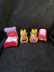 Playgo Royal Castle King & Queen Toys Playset Replacements & Furniture - Picture 1 of 4