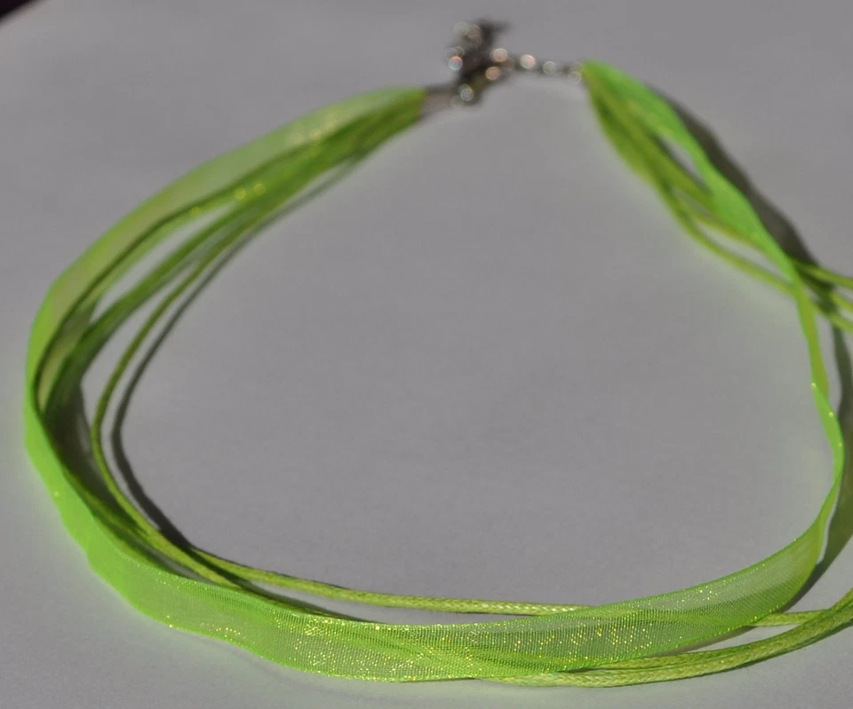 Halsband Organza Band VIELE FARBEN Halskette Stoffkette Trachtenschmuck Bändchen - Bild 1 von 1