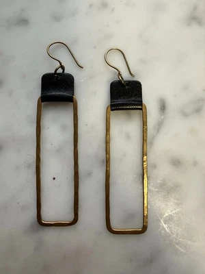Pendientes colgantes vintage de latón y cuero joyería gancho de moda Foto 1 de 3