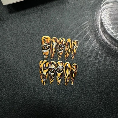 Animal Skin Design Acrylic press on nails set  - Image 1 of 3