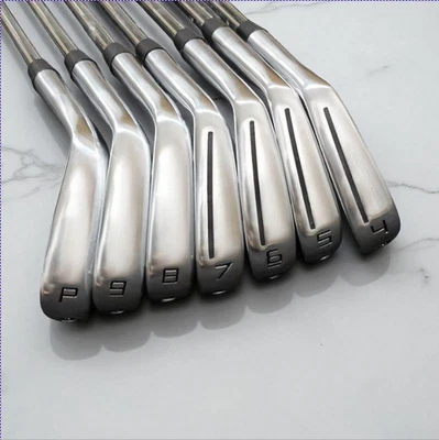 2025 RH Forged Taylormade P790 Set (P-4 iron)  - Image 1 of 3