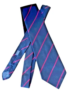 Corbata de seda Brooks Brothers hecha a mano iTALY negra lisa con rayas de vino 60x4 usada en excelente estado - Imagen 1 de 4