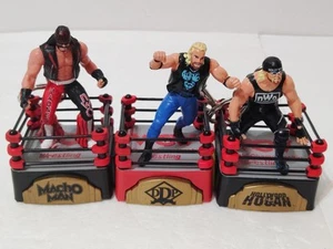 Lotto di 3! Portachiavi Parlante Elettronico Toy Biz 1999 WCW NWO Funzionante Hogan - Foto 1 di 10
