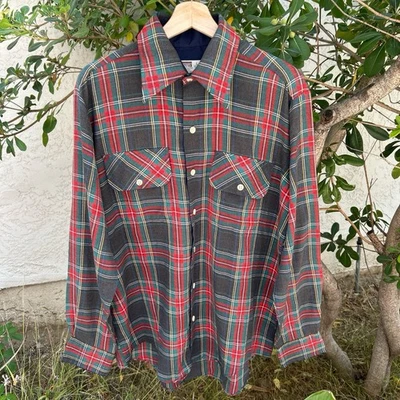 Camisa de franela a cuadros Montgomery Ward vintage años 70 con botones delanteros hecha en Taiwán Foto 1 de 4