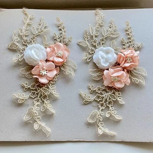 One Pair 3D Floral Embroidered Appliques/Patches for Sewing/Bridal/Crafts - Picture 1 of 14