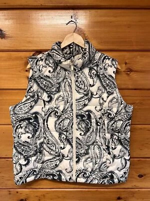 Chaleco acolchado Charter Club XL cachemir blanco y negro para mujer Foto 1 de 4