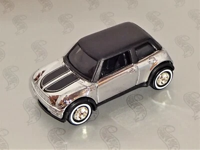 Hot Wheels Classics Series 5 Loose Car Mini Cooper Chrome & Black w/ Real Riders - Image 1 of 2
