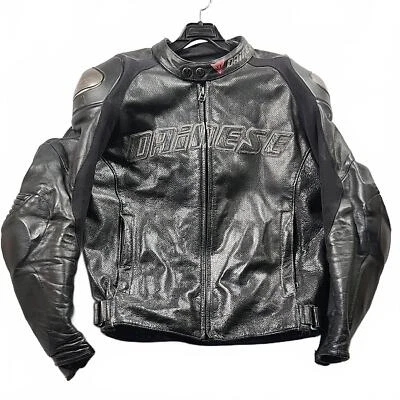 Chaqueta de moto Performance negra con cuello alto Foto 1 de 4