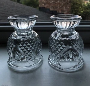 Vintage Avon Glas Wende Diamant/Ananas Kerzenhalter (2) Neu - Bild 1 von 8
