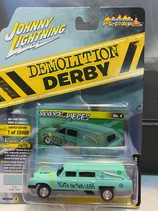 1/64 Johnny Lightning Street Freaks Demolition Derby 1966 Cadillac Leichenwagen türkis - Bild 1 von 2